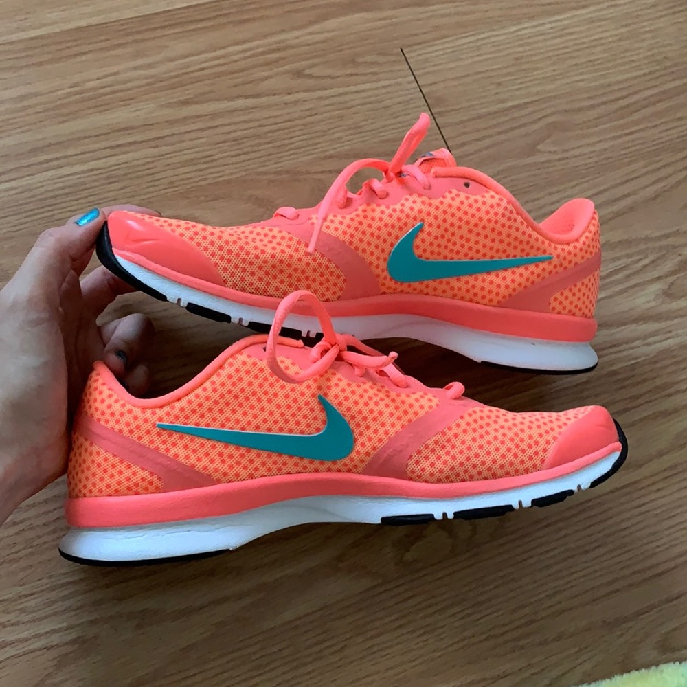 Nike Training women’s sneakers Size 8.5